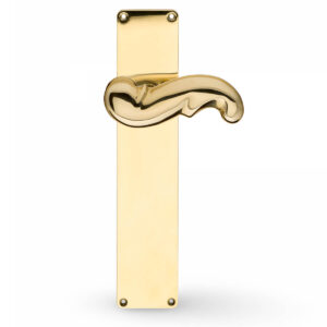 Brass Door Handle, Internal doors, WEINGARDEN 84 on ESKAN 45 Backplate