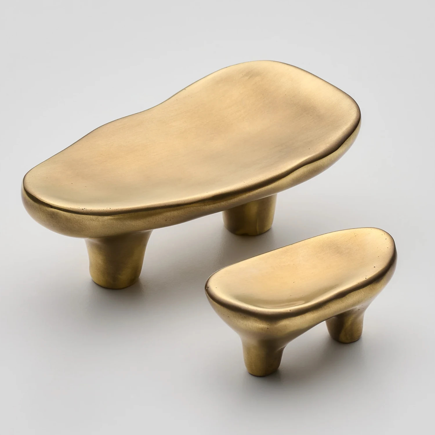 Darwin-Oyster-Organic-Cabinet-Handle-Henry-Blake-3099-5-World-of-Handles Darwin Oyster Organic Cabinet Handle